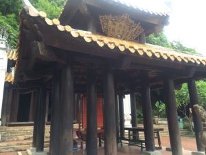 phong nha cave temple